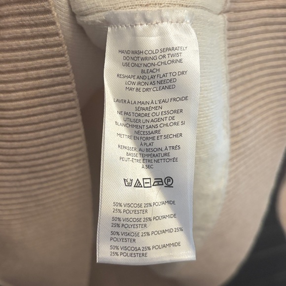 Anthropologie The Oaklyn Cozy Crew-Neck Sweatshirt by Pilcro - Picture 7 of 11